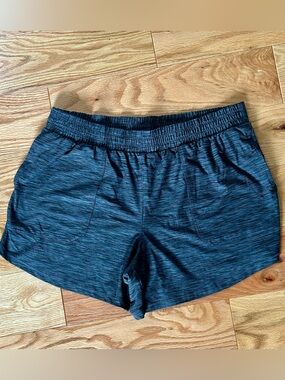 All In Motion Grey Space Dye Athletic Running Shorts Women’s Size L